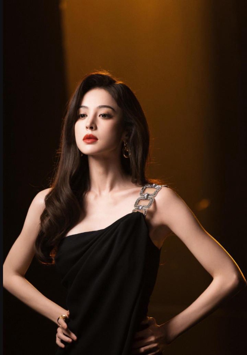 娜扎